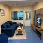 Kct Downtown Apartment